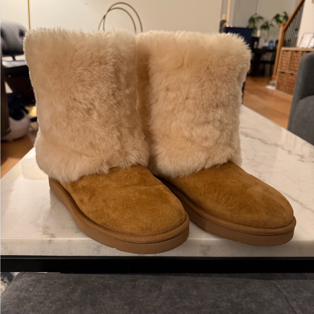 UGG 1006011 Shearling Boots - NEW WITHOUT BOX